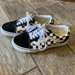 Vans size 4